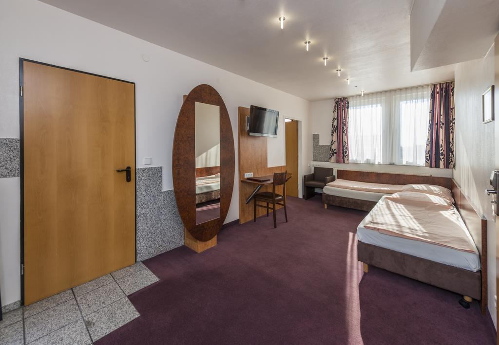 Breslauer Hof Am Dom Hotel Köln Cameră foto